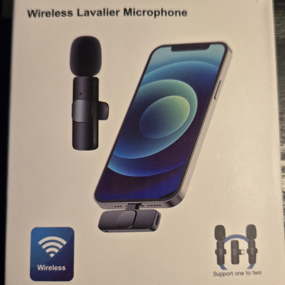 Wireless Lavalier Microphone - Black